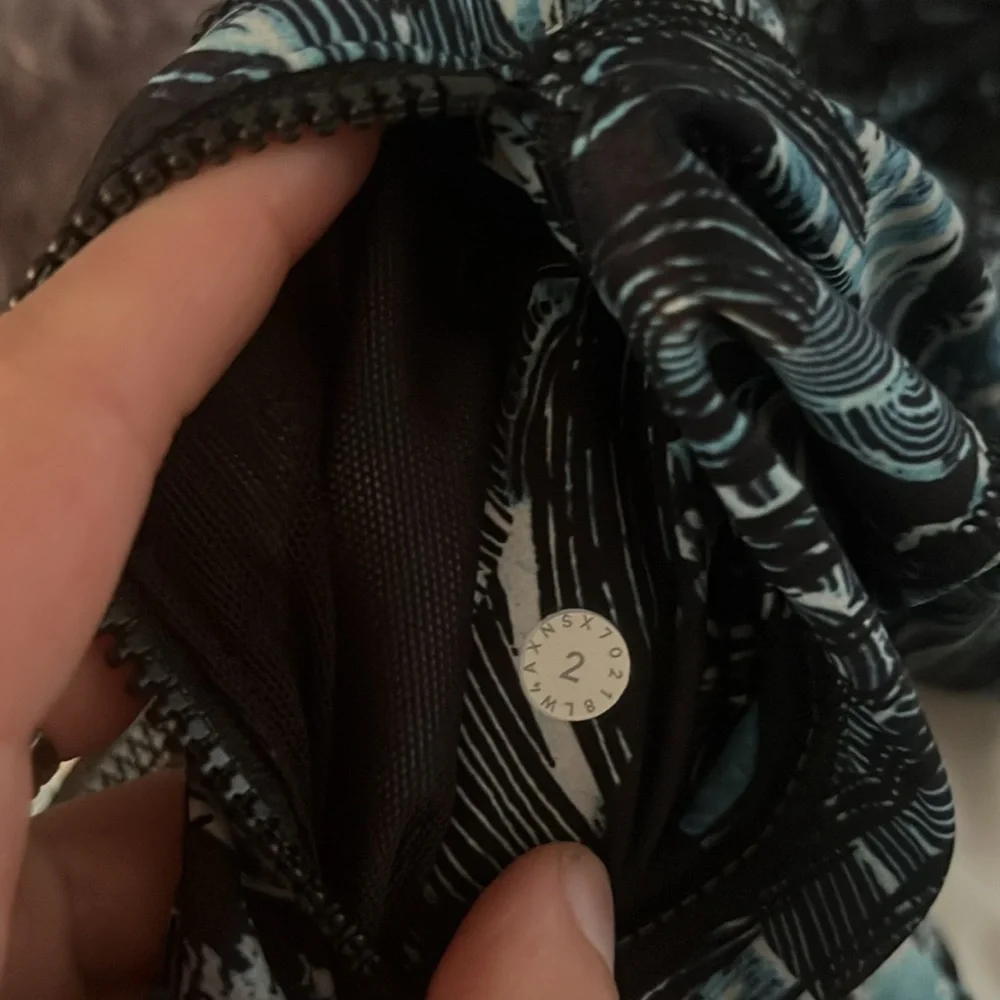 Lululemon Define Jacket *Nulux Eternal Wave Starlight Black, size 2